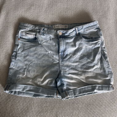 Shorts en denim AMISU