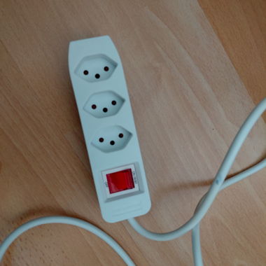 3-fach Steckdosenleiste mit Schalter