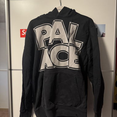 2x Palace Hoody