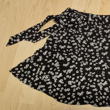 Rock mit hose 