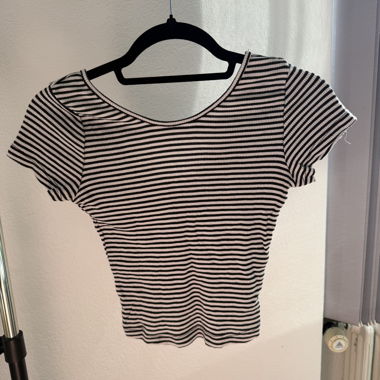 Striped short-sleeve top