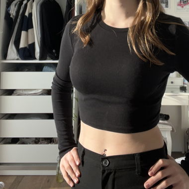 Black cropped Top