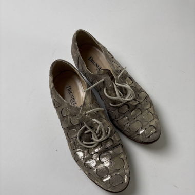 Scarpe stringate metallizzate Brunella