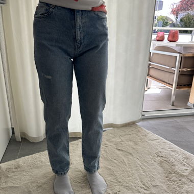 Blue High-Waist Jeans