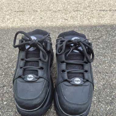 Buffalo open sneakers