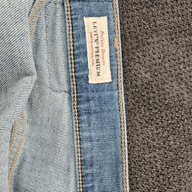 Jean Levis