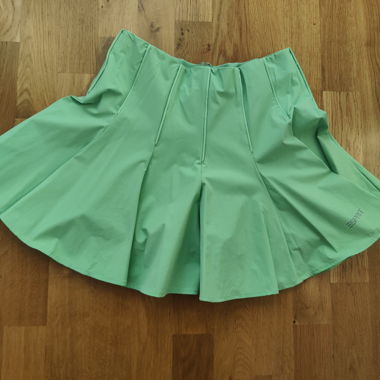 Gonna con pantaloncino