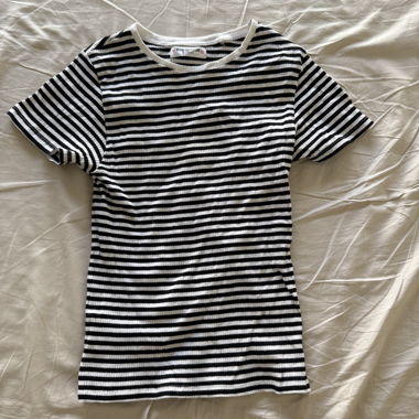 T-shirt a righe nero e bianco