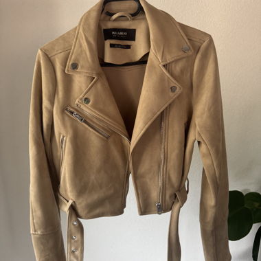 Beige short jacket 