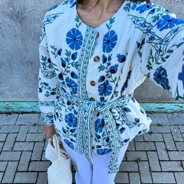 Stoffjacke Blumenmuster