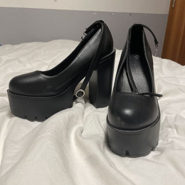 Talons hauts