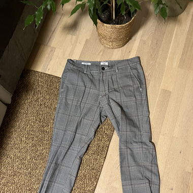 PANTS - grey