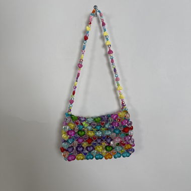 Borsa a tracolla con cuore di perline