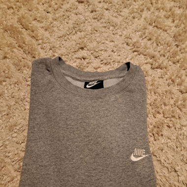 Pull Nike