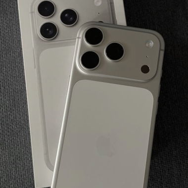 iPhone 17 Pro Max - 256 GB / Wie neu