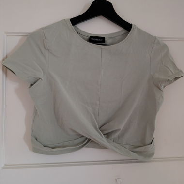 T-shirt crop