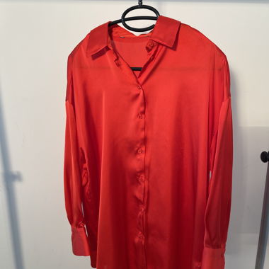 Chemise rouge
