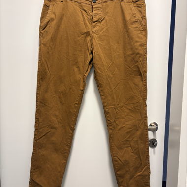 Men's chino trousers from Selected