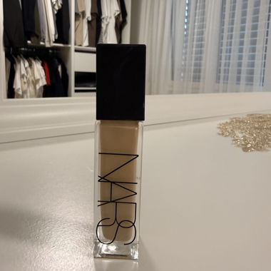 Fondotinta NARS Gobi