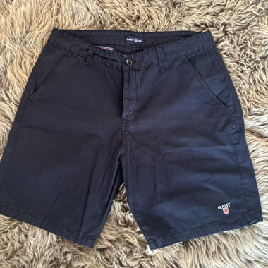 Shorts GANT bleu foncé