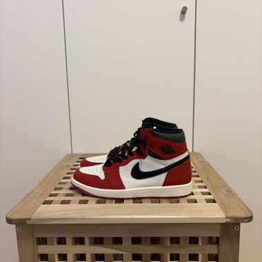 Air Jordan 1 High Lost And Found