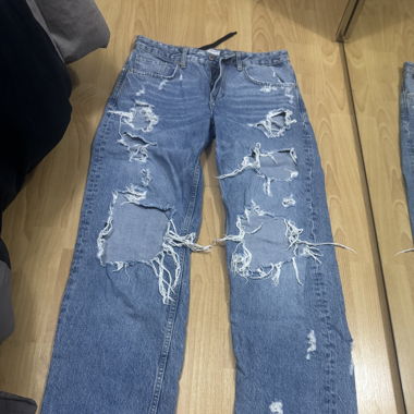 Ripped Jeans