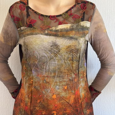 Haut longues manches de marque parisienne