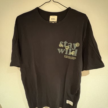 Rebel graphic T-shirt