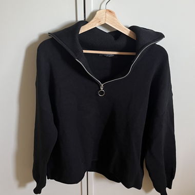 Maglione nero Stradivarius con cerniera
