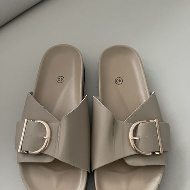 Sandalen