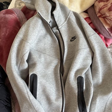 Veste à capuche Nike grise taille S