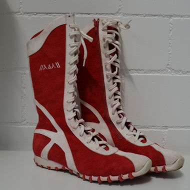 Rote Stiefel Gr. 39