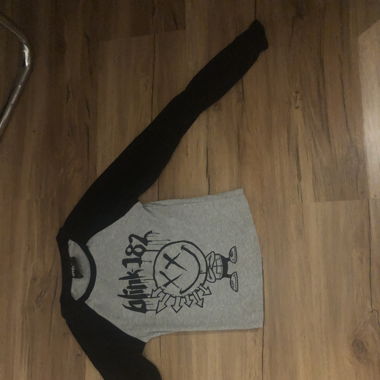 Blink 182 shirt