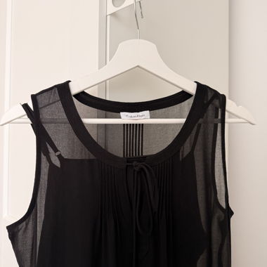 Black sleeveless Maxi dress S/M