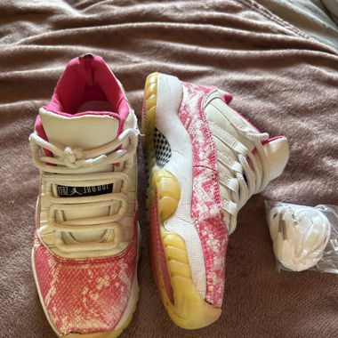 Jordan 11