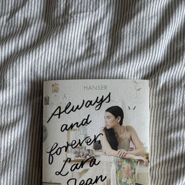 Always and forever lara jean Buch