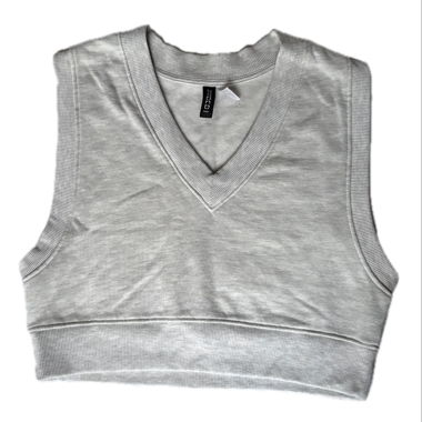 Top corto grigio senza maniche con scollo a V