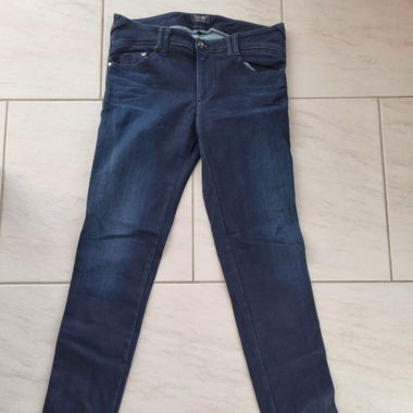 ArmaniJeans