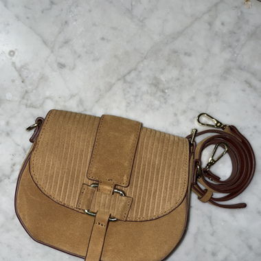 Handtasche aus Wildleder von Zara