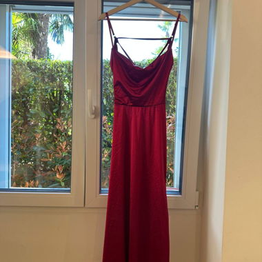 Vendo lotto intero di abbigliamento da donna