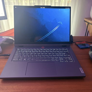 Lenovo Legion Slim 15, 14“ RTX4050 Ryzen 7