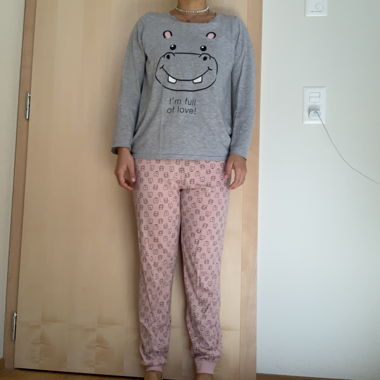 Completo pigiama Ellen Amber con ippopotamo, taglia S