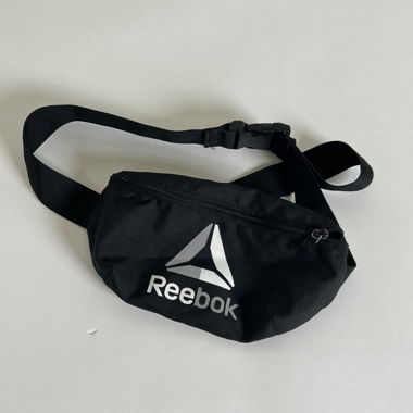 Reebok retro sport shoulder bag black