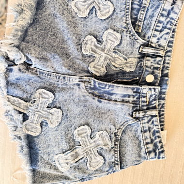Shorts en jean à franges