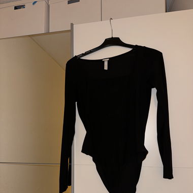Body noir manches longues 