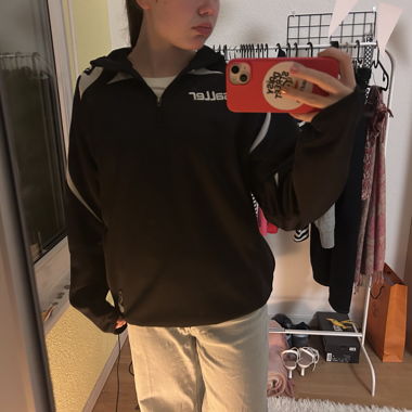 Sweat à capuche Saller