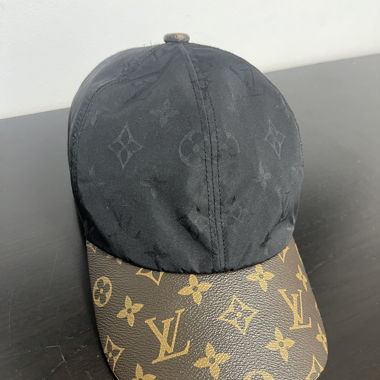 LV Cap