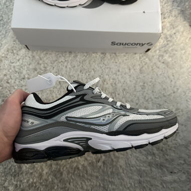 Saucony Omni 19 running shoes grey