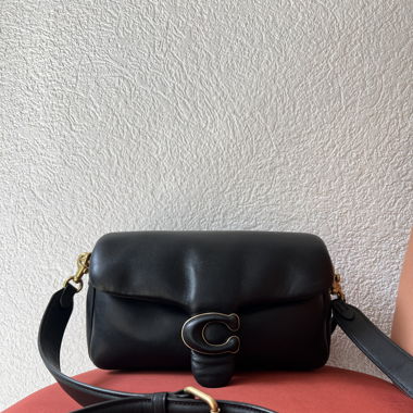 Coach Pillow Tabby 18 Tasche