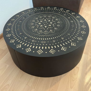 Table basse ronde décorative